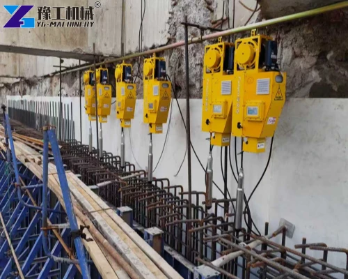 track-based intelligent vibration robot