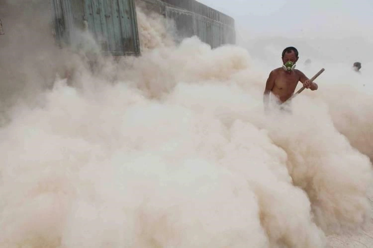 Controlling Dust in Construction: The Complete Site Suppression Guide