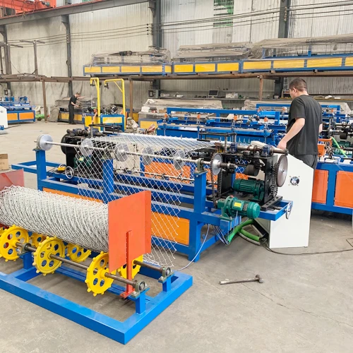 chain link fencing making machine