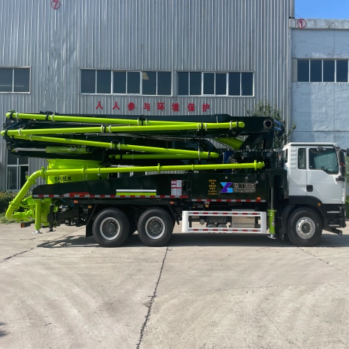 concrete pumper truck